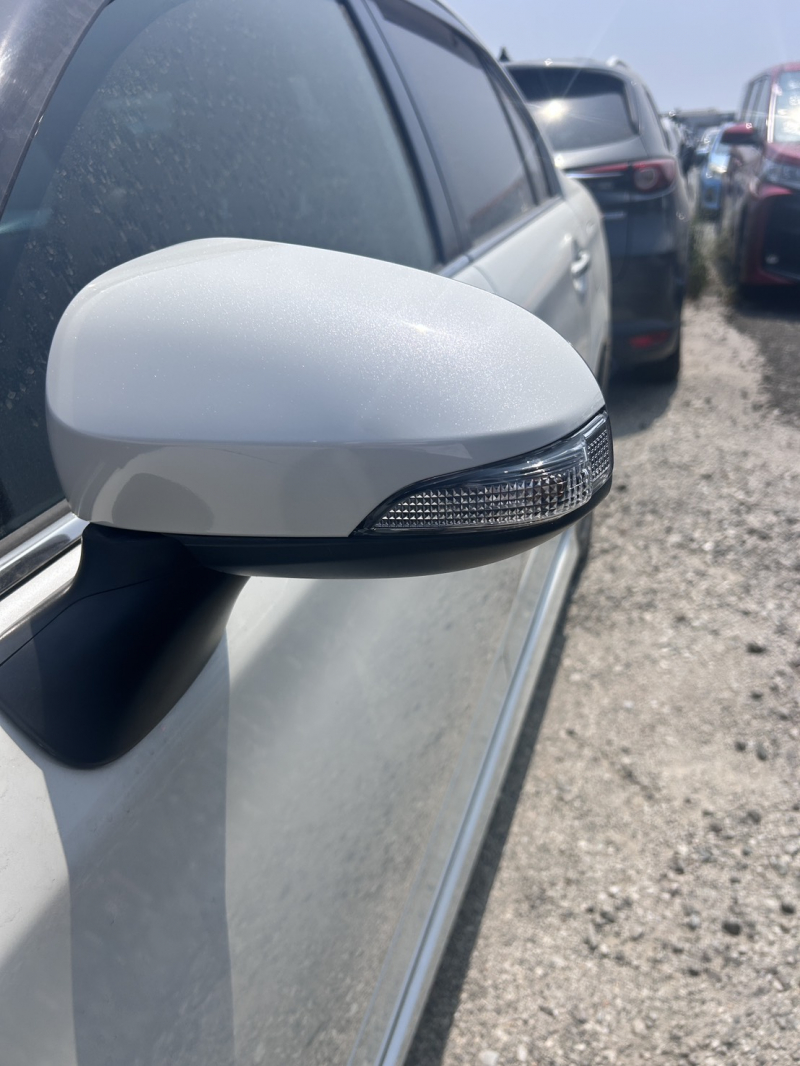 Toyota Corolla Axio 2013