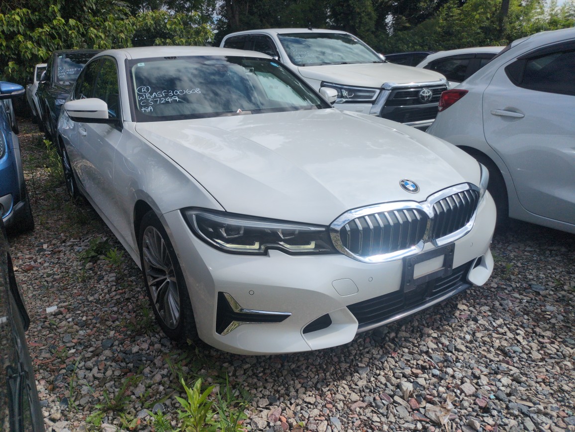 BMW 3 Series 2022