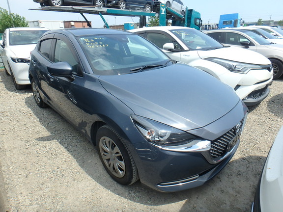 Mazda Mazda2 2022