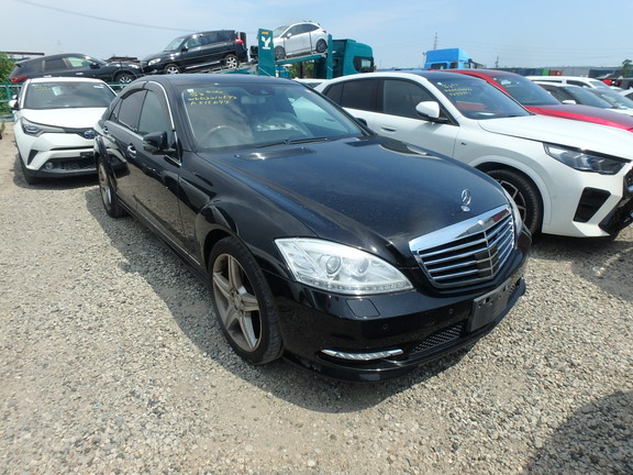 Mercedes Benz S-Class 2013
