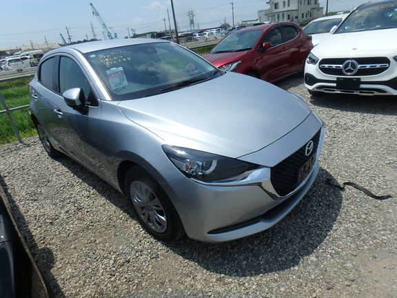 Mazda Mazda2 2023