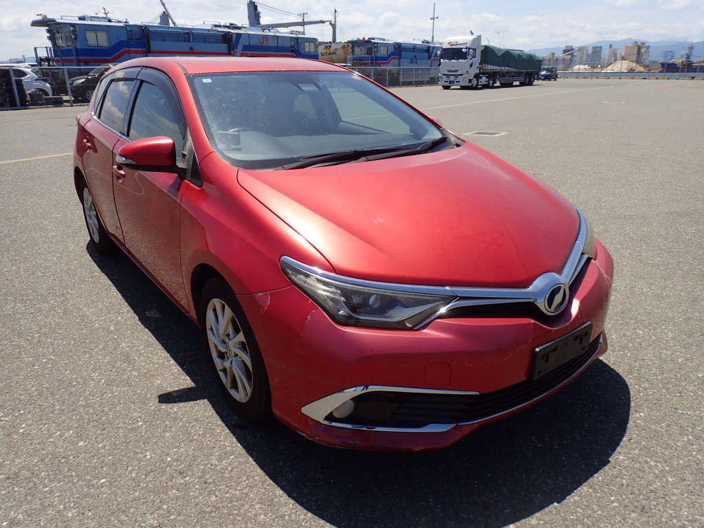 Toyota Auris 2016