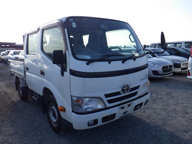 Toyota Toyoace 2013