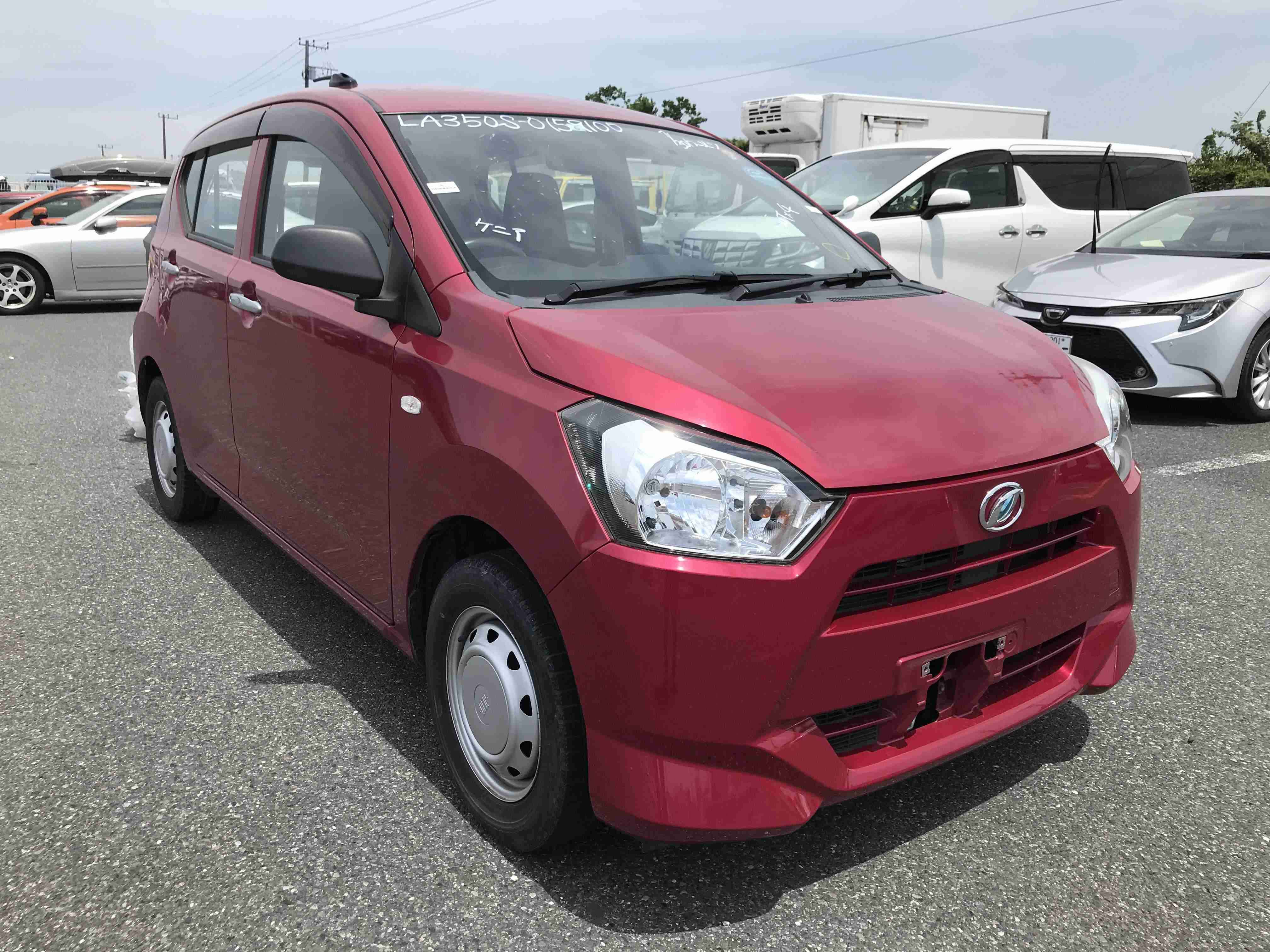 Daihatsu Mira e:S 2019