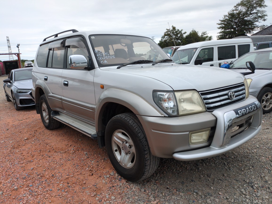 Toyota Land Cruiser Prado 2001