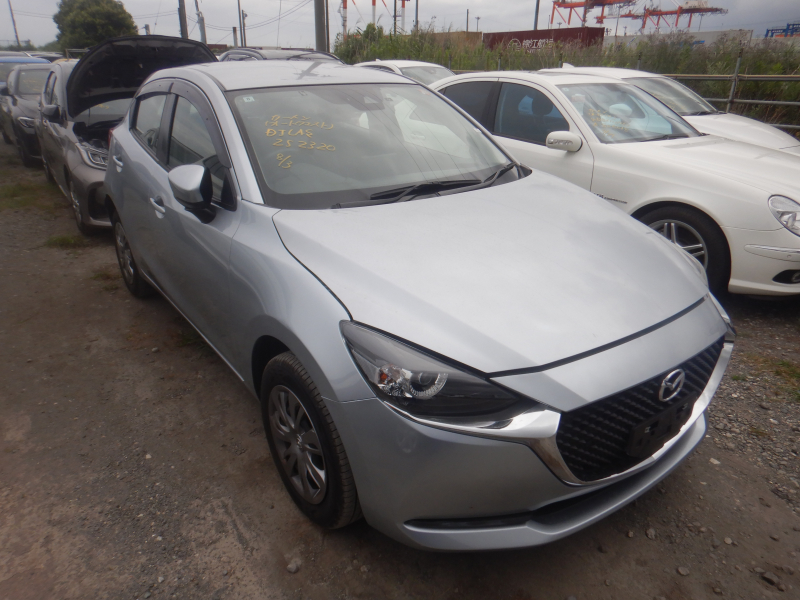 Mazda Mazda2 2022