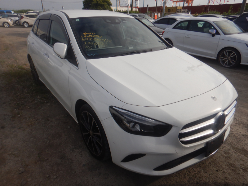 Mercedes Benz B-Class 2022