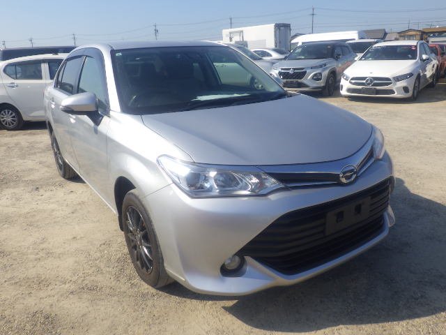 Toyota Corolla Axio 2016