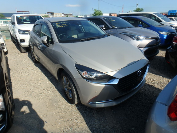 Mazda Mazda2 2022