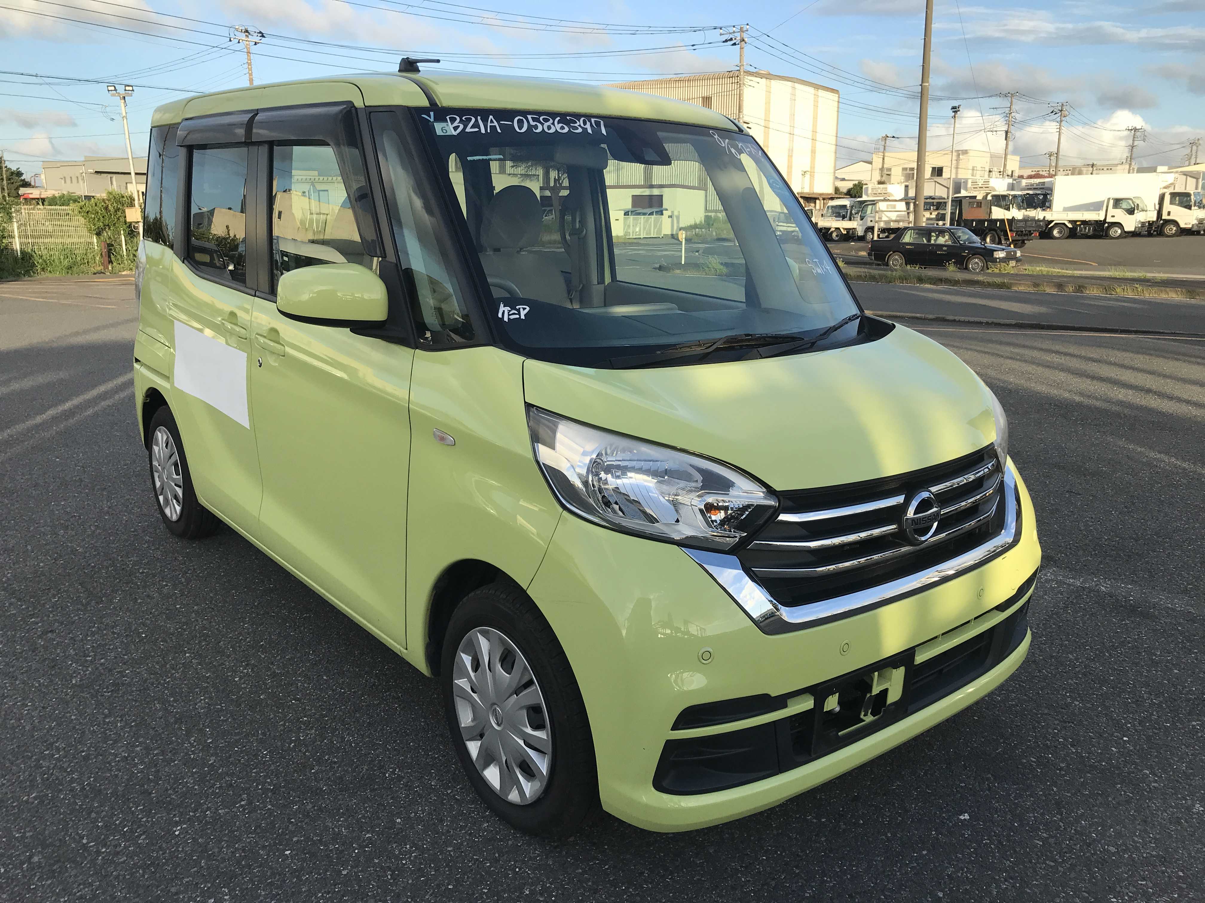 Nissan Dayz Roox 2019