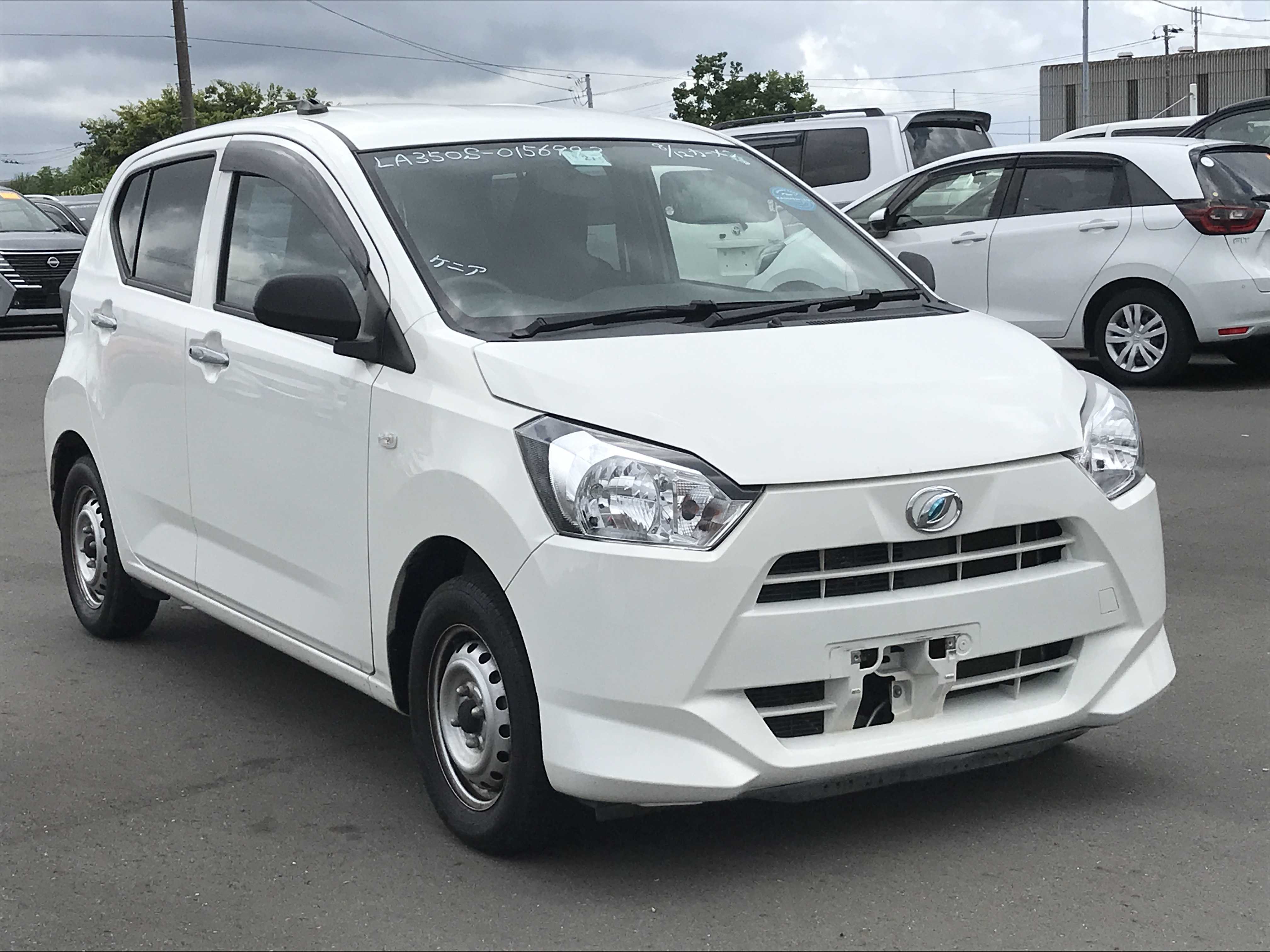 Daihatsu Mira e:S 2019