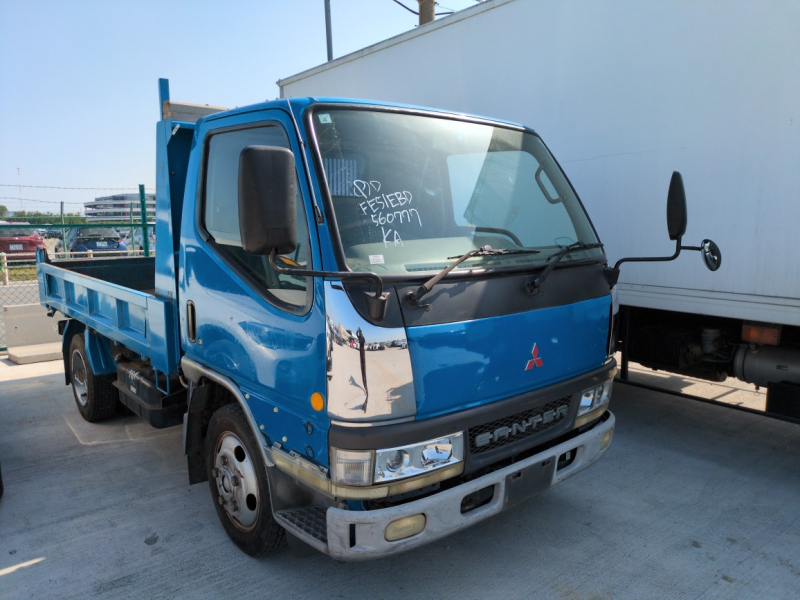 Mitsubishi Canter 2001