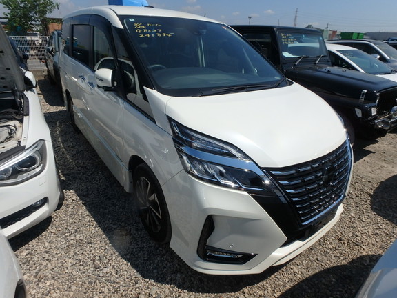 Nissan Serena 2022