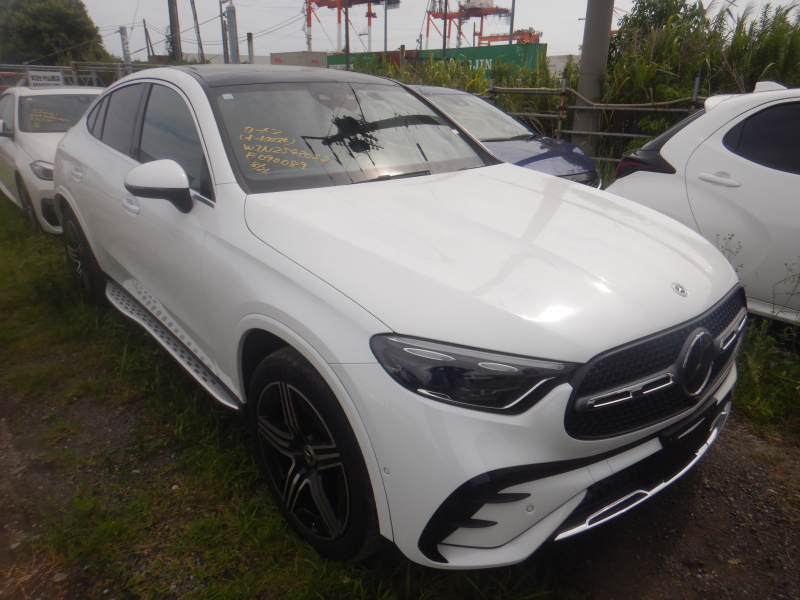 Mercedes Benz GLC-class 2023