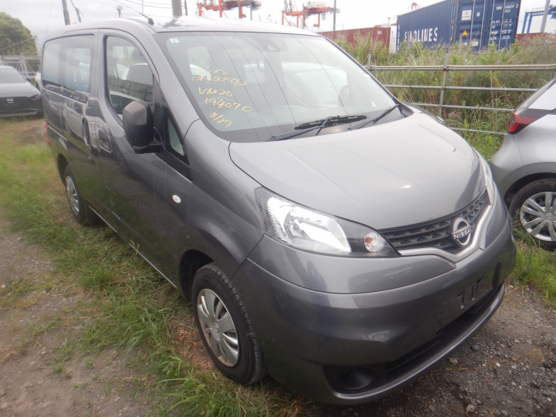 Nissan NV200 2022