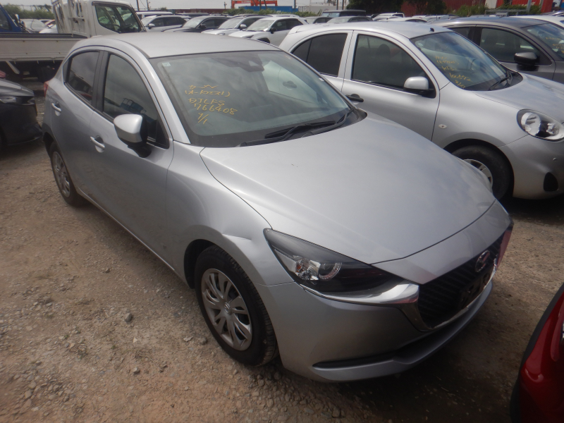Mazda Mazda2 2022