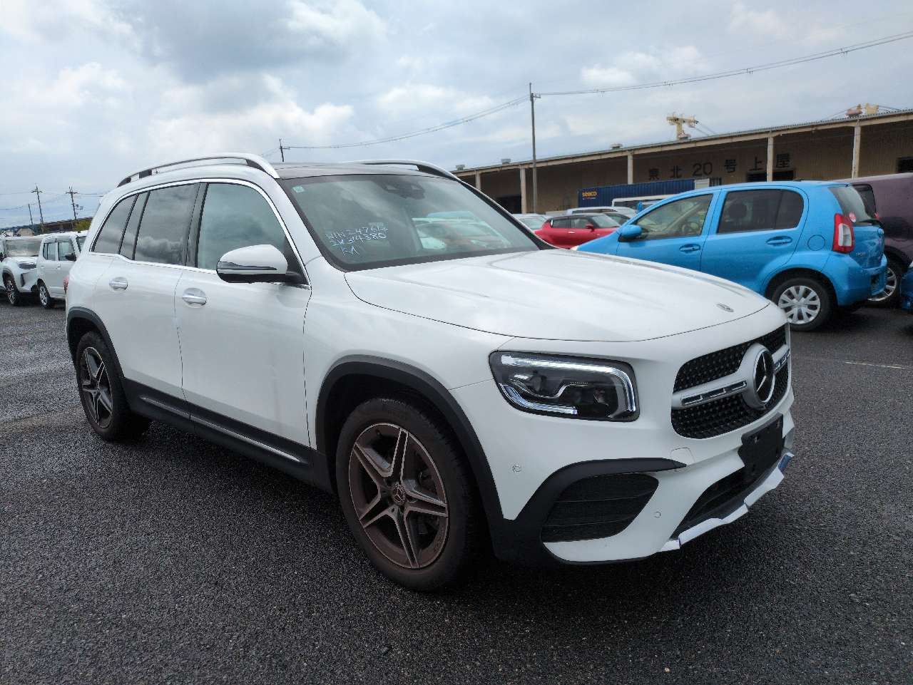 Mercedes Benz GLB-Class 2023
