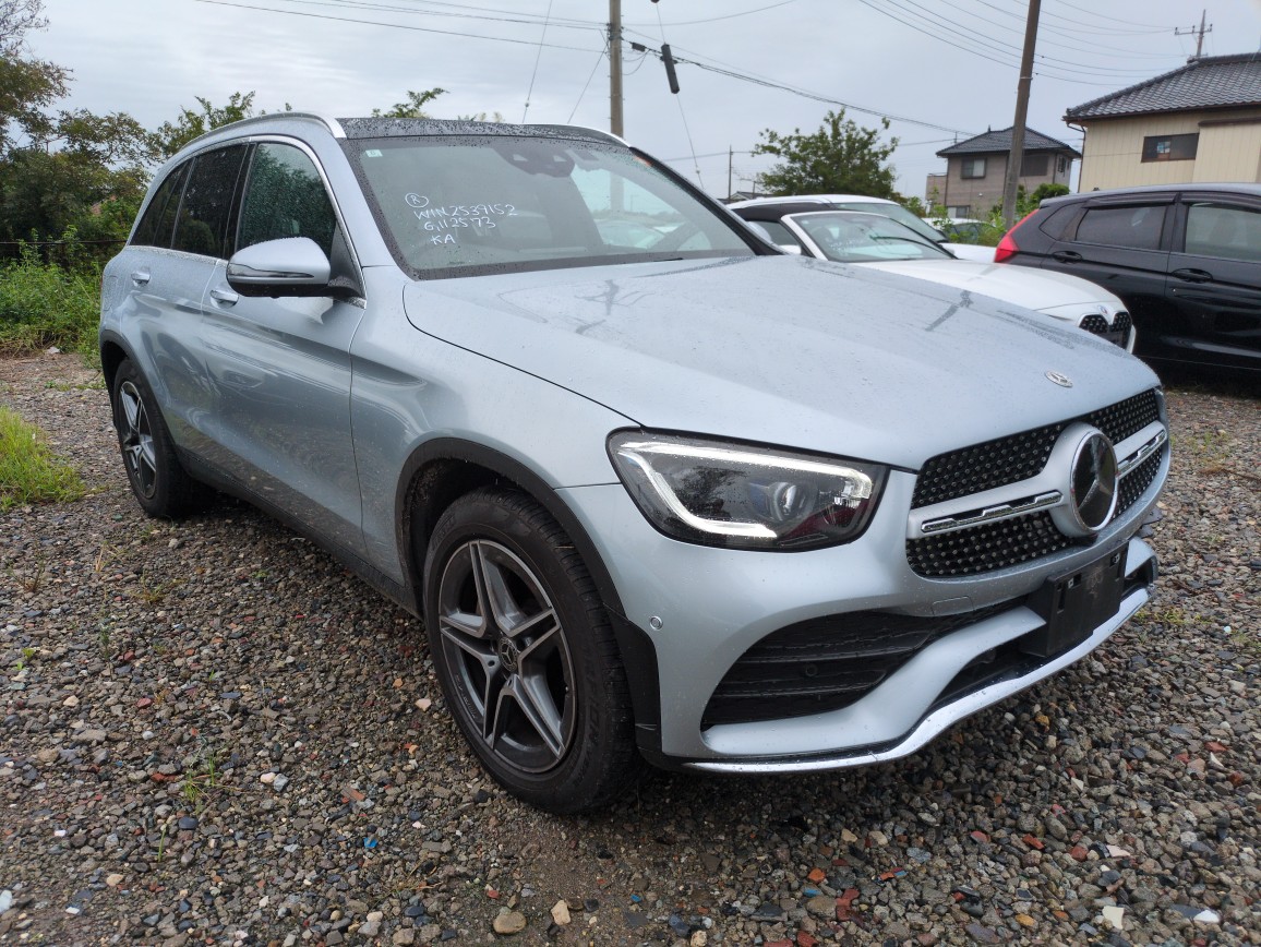 Mercedes Benz GLC-class 2022
