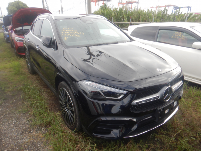 Mercedes Benz GLA-class 2024