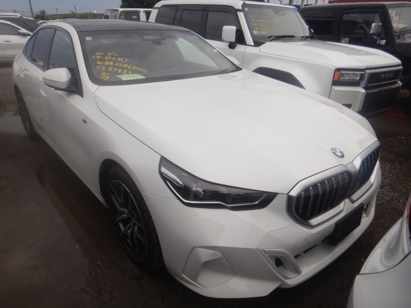 BMW 5 Series 2025