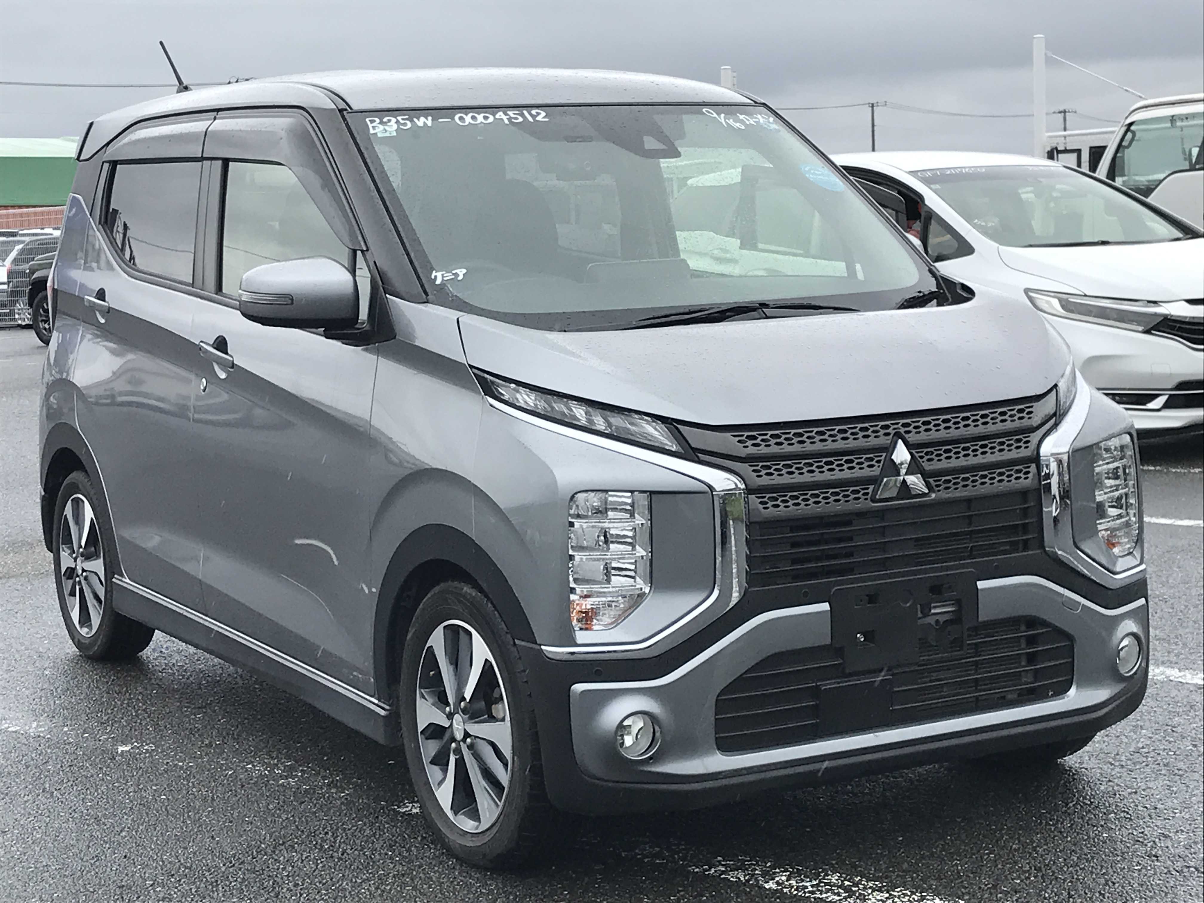 Mitsubishi ek X 2019
