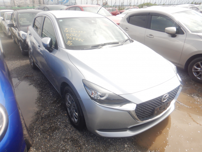 Mazda Mazda2 2022
