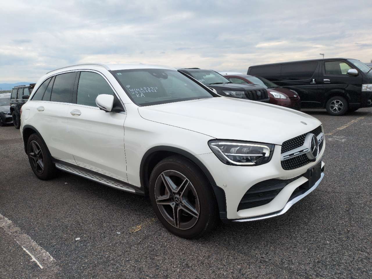 Mercedes Benz GLC-class 2021