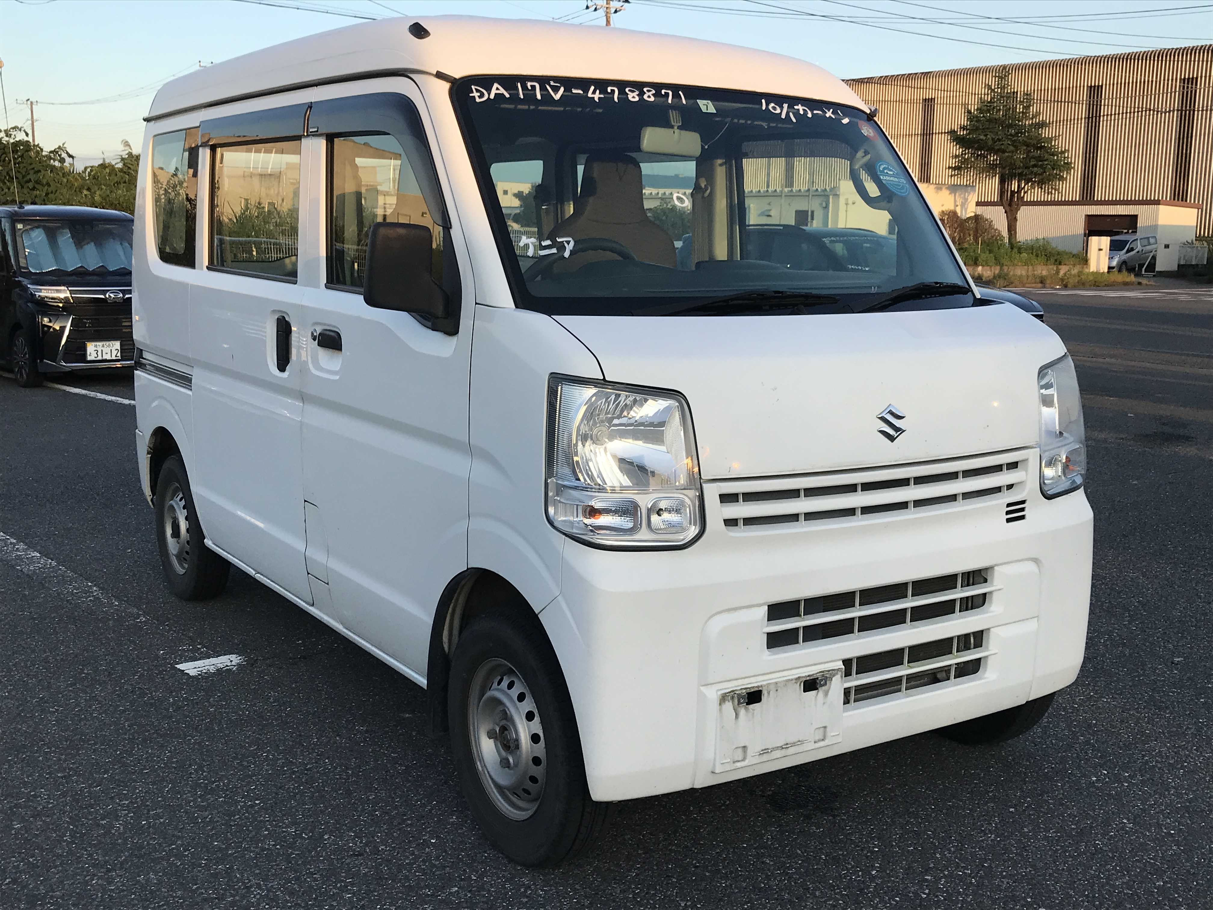 Suzuki Every 2020
