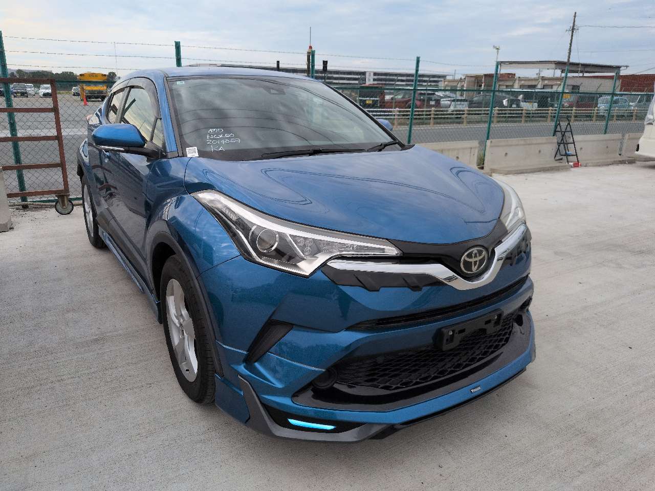 Toyota C-HR 2017