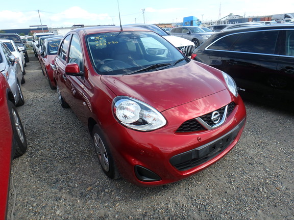 Nissan March 2022
