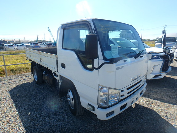 Isuzu Elf 2016