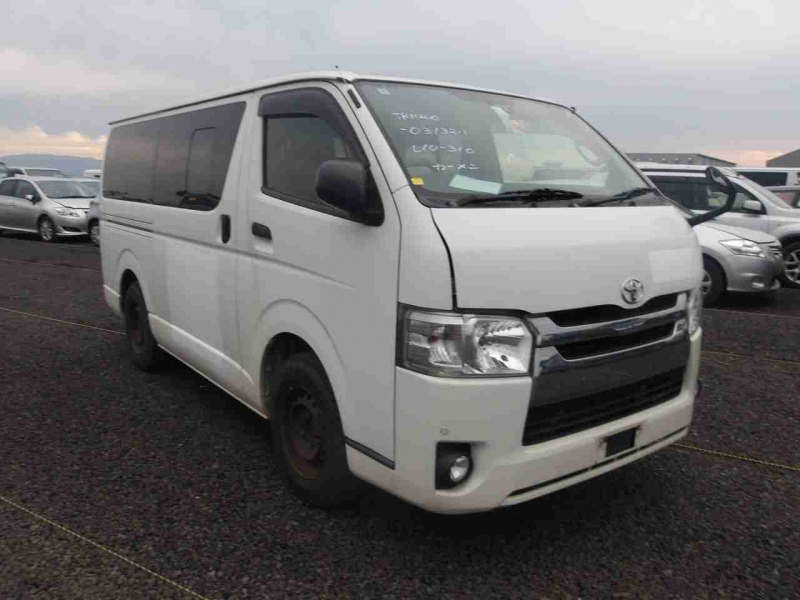 Toyota Hiace 2020