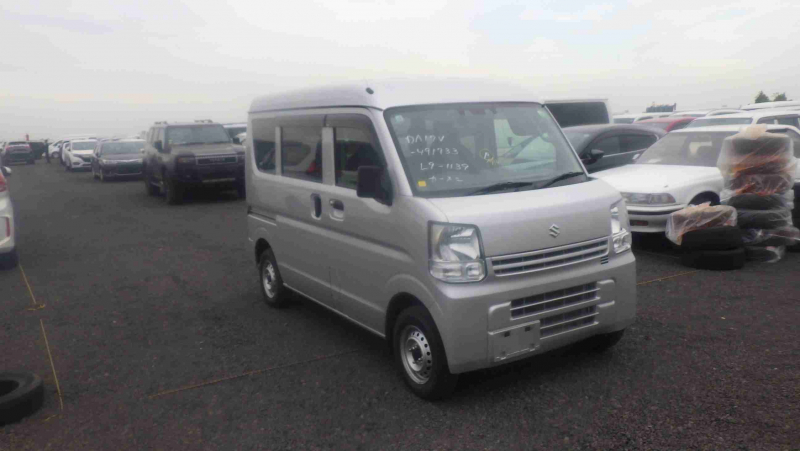 Suzuki Every 2020