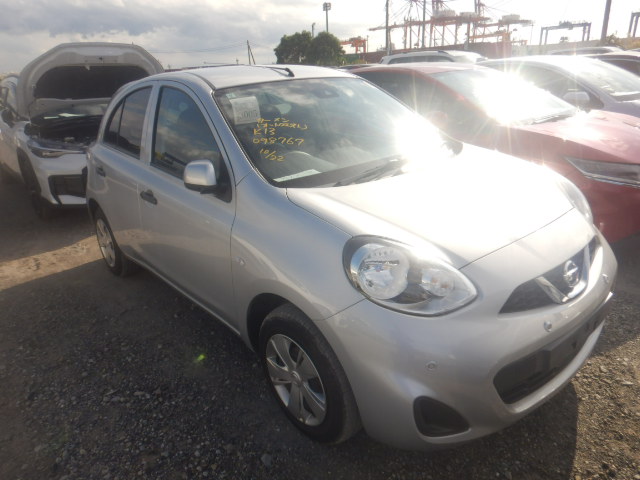 Nissan March 2022