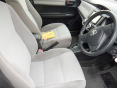 Toyota Corolla Axio 2014