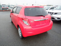Toyota Vitz 2012