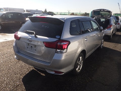 Toyota Corolla Fielder 2015