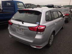 Toyota Corolla Fielder 2015