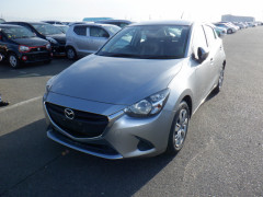 Mazda Demio 2015