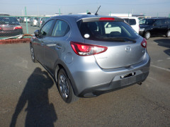 Mazda Demio 2015
