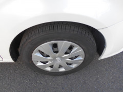 Toyota Corolla Axio 2014