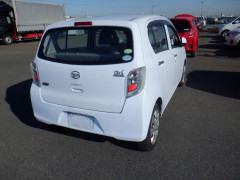 Daihatsu Mira 2014