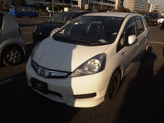 Honda FIT SHUTTLE 2014