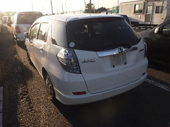 Honda FIT SHUTTLE 2014