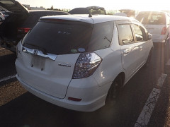 Honda FIT SHUTTLE 2014