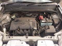 Toyota Succeed Van 2015