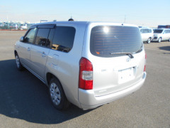 Toyota Succeed Van 2015