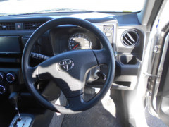 Toyota Succeed Van 2015