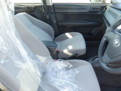 Toyota Corolla Axio 2015