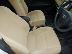 Toyota Corolla Axio 2014